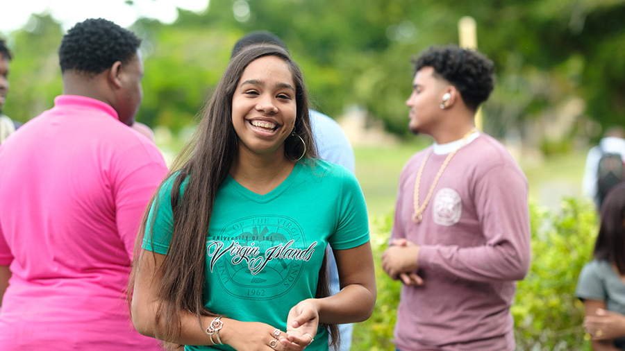 Students on AAS Campus