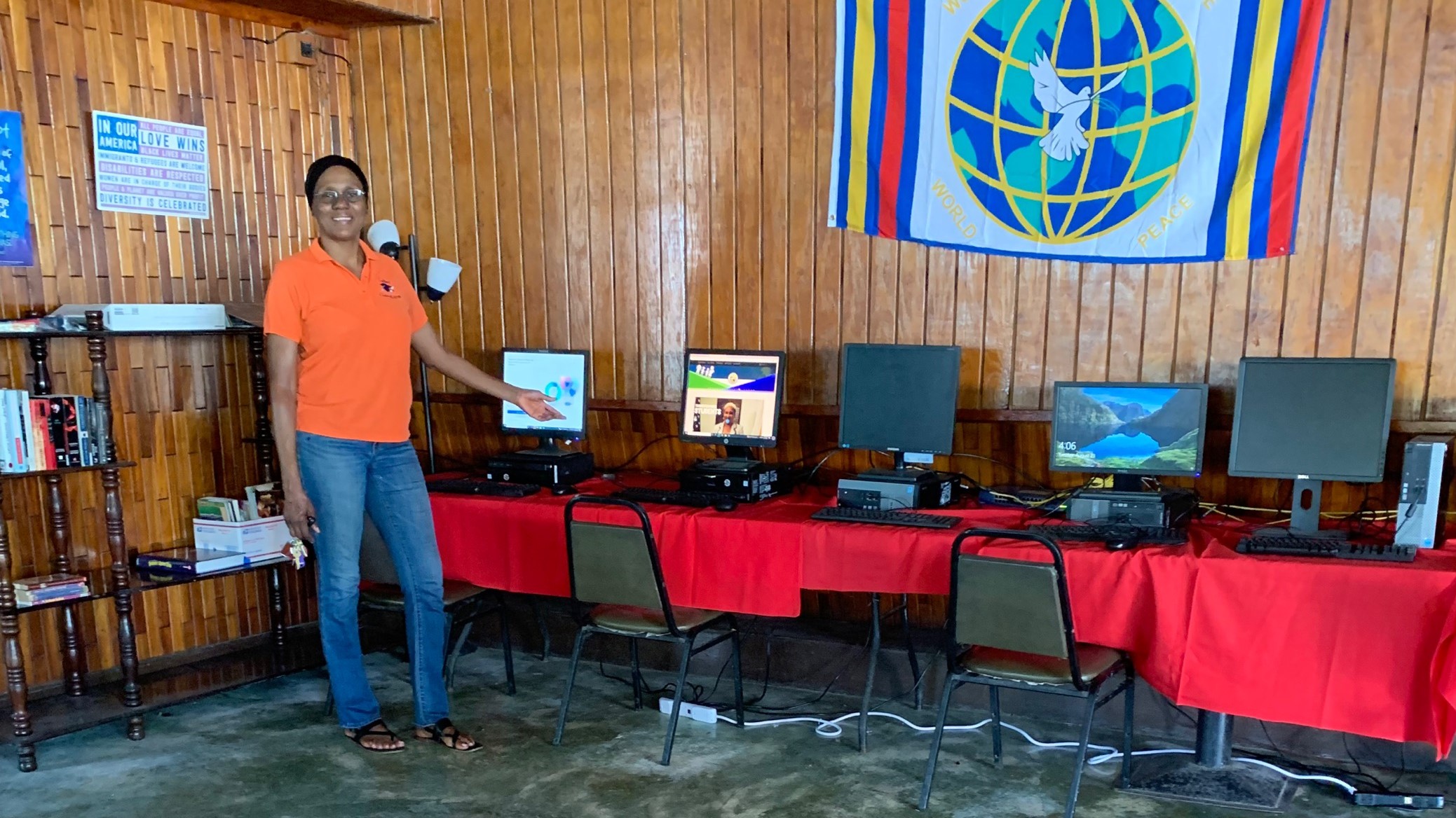 Community trainer and librarian, Janice Simon